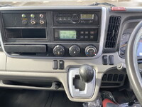 三菱ふそうキャンター冷凍車（冷蔵車）小型（2t・3t）[写真12]