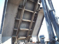 いすゞフォワード汚泥吸引車増トン（6t・8t）[写真14]