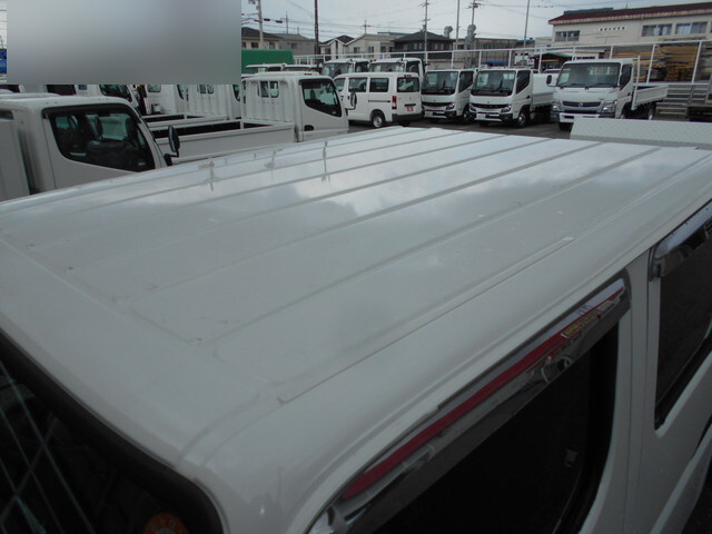 三菱ふそうキャンターダブルキャブ（Wキャブ）小型（2t・3t）[写真14]
