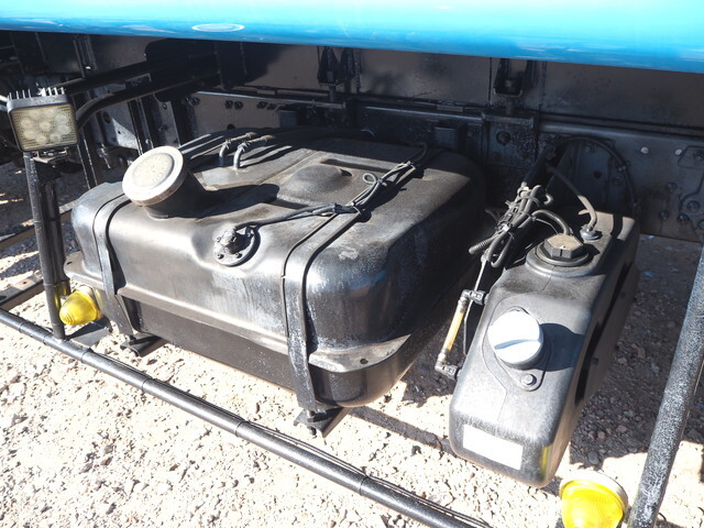 三菱ふそうファイターパッカー車（塵芥車）中型（4t）[写真30]