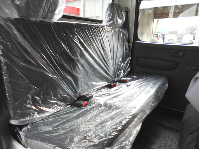 三菱ふそうキャンターダブルキャブ（Wキャブ）小型（2t・3t）[写真23]