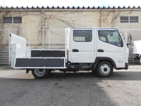 三菱ふそうキャンターダブルキャブ（Wキャブ）小型（2t・3t）[写真08]