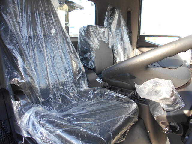 三菱ふそうファイターコンテナ専用車中型（4t）[写真23]