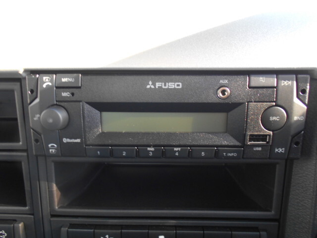 三菱ふそうファイターコンテナ専用車中型（4t）[写真30]