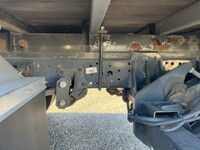 いすゞエルフアルミバン小型（2t・3t）[写真27]