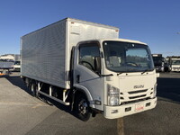 いすゞエルフアルミバン小型（2t・3t）[写真04]