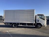 いすゞエルフアルミバン小型（2t・3t）[写真08]