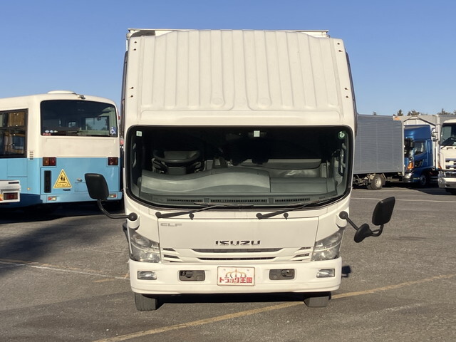 いすゞエルフアルミバン小型（2t・3t）[写真09]