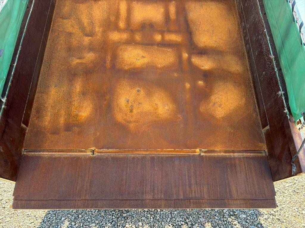 日野レンジャーダンプ中型（4t）[写真11]