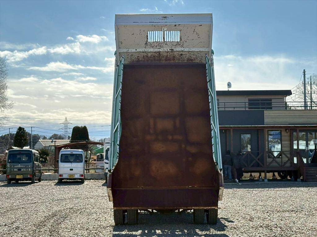 日野レンジャーダンプ中型（4t）[写真07]