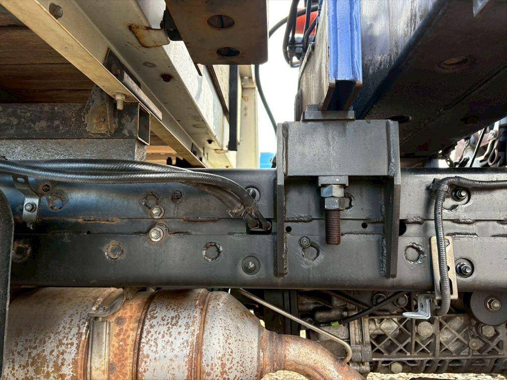 日野デュトロクレーン4段小型（2t・3t）[写真12]