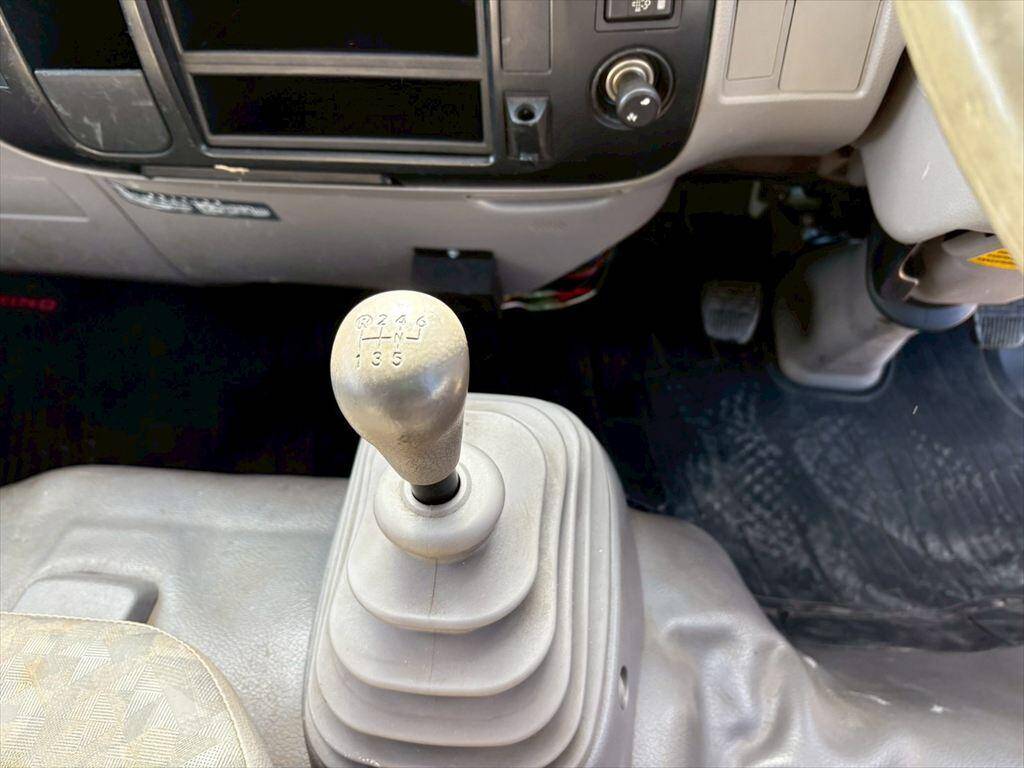 日野デュトロクレーン4段小型（2t・3t）[写真18]