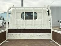 日野デュトロ平ボディ小型（2t・3t）[写真08]