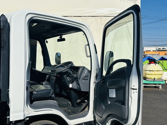 いすゞエルフ平ボディ小型（2t・3t）[写真26]