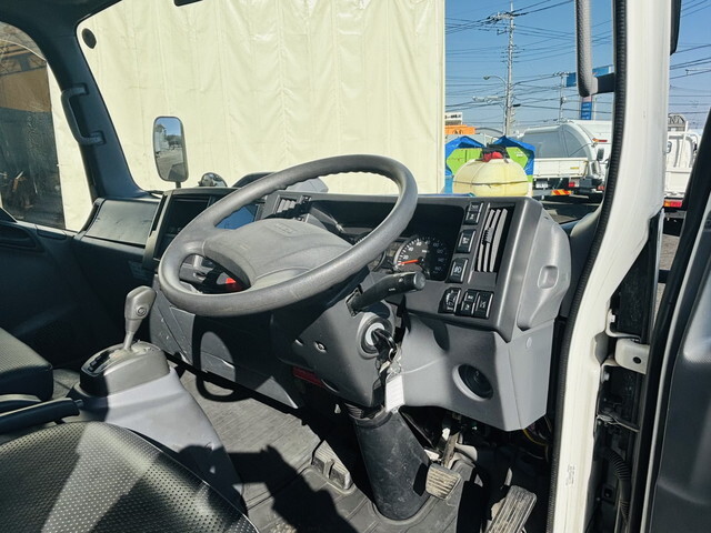 いすゞエルフ平ボディ小型（2t・3t）[写真28]