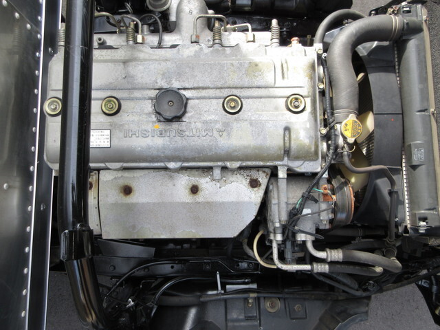 三菱ふそうキャンターアルミバン小型（2t・3t）[写真16]