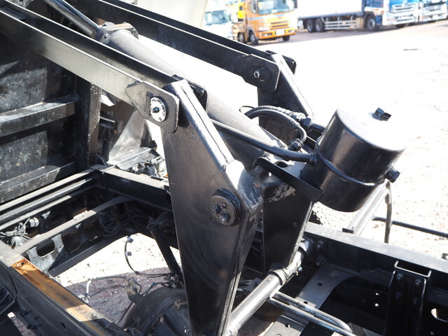 日野レンジャー深ダンプ（土砂禁ダンプ）中型（4t）[写真16]