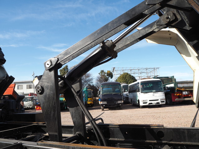 日野レンジャー深ダンプ（土砂禁ダンプ）中型（4t）[写真27]