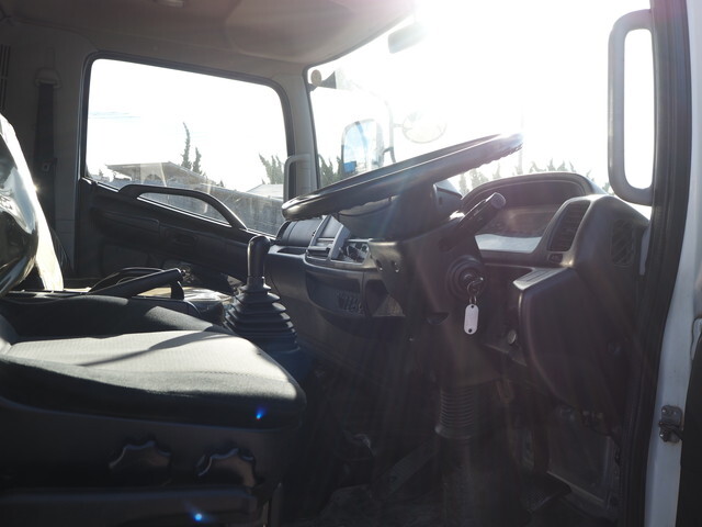 日野レンジャー深ダンプ（土砂禁ダンプ）中型（4t）[写真35]