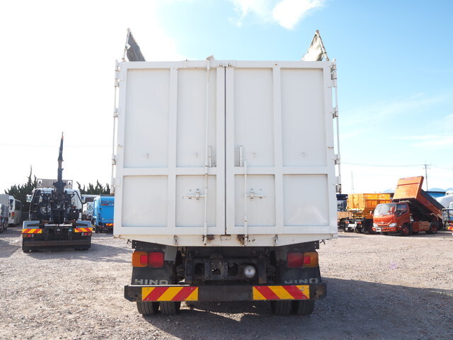 日野レンジャー深ダンプ（土砂禁ダンプ）中型（4t）[写真05]