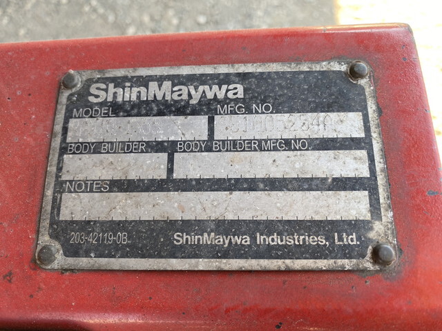 UDトラックスコンドル平ボディ中型（4t）[写真12]