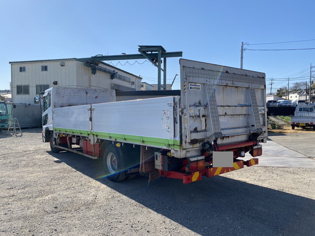 UDトラックスコンドル平ボディ中型（4t）[写真02]