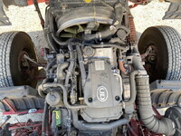 UDトラックスコンドル平ボディ中型（4t）[写真27]