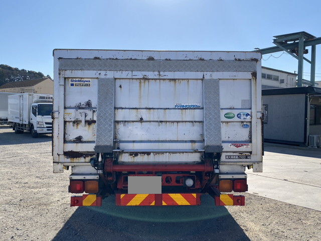 UDトラックスコンドル平ボディ中型（4t）[写真06]