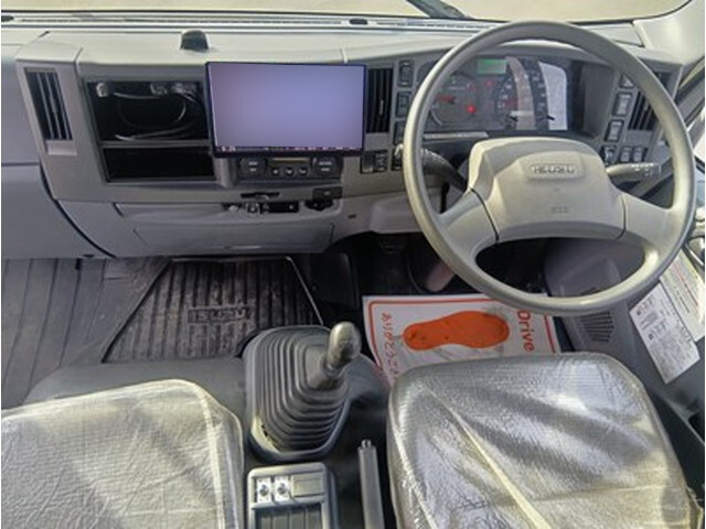 いすゞフォワードコンテナ専用車中型（4t）[写真22]