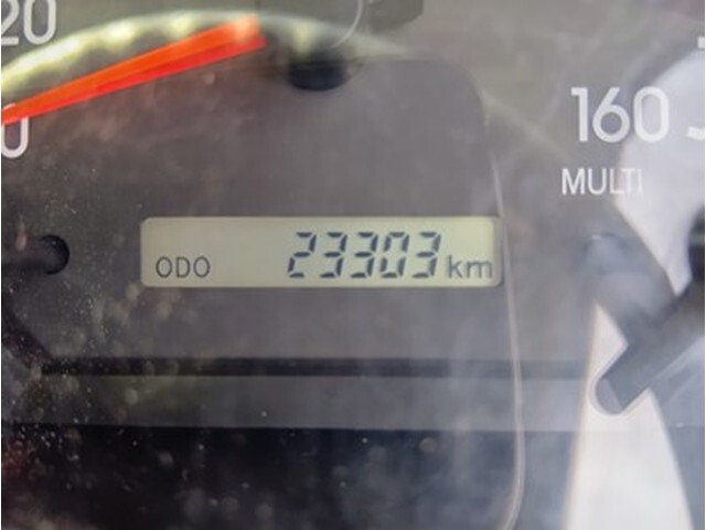 いすゞフォワードコンテナ専用車中型（4t）[写真28]