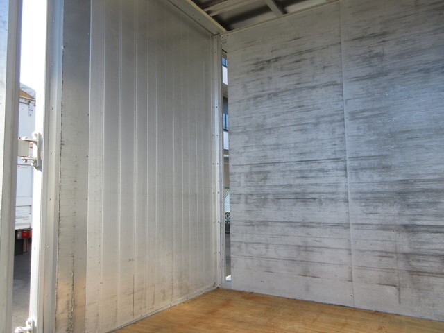 日野デュトロボトルバン小型（2t・3t）[写真10]