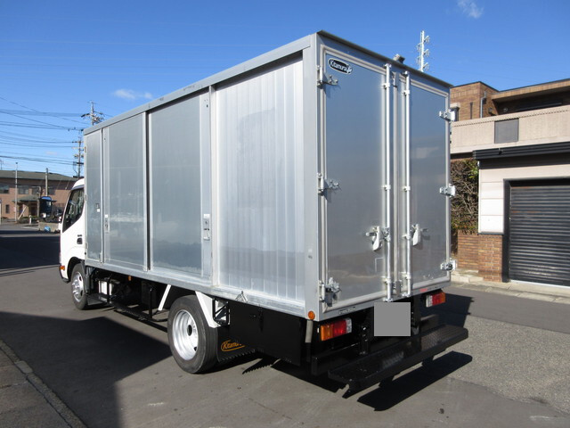 日野デュトロボトルバン小型（2t・3t）[写真02]