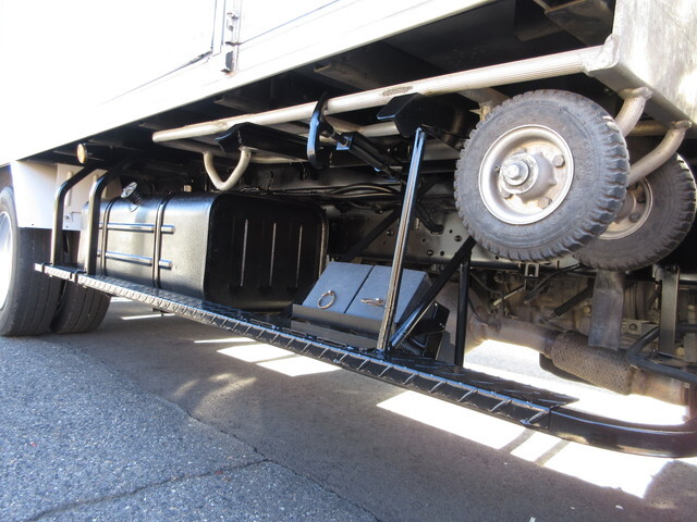 日野デュトロボトルバン小型（2t・3t）[写真37]