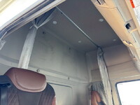 日野プロフィアコンテナ専用車大型（10t）[写真14]