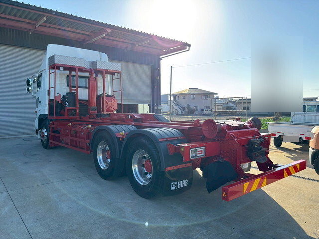 日野プロフィアコンテナ専用車大型（10t）[写真02]