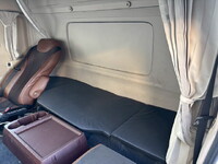 日野プロフィアコンテナ専用車大型（10t）[写真21]