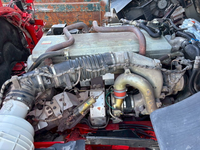 日野プロフィアコンテナ専用車大型（10t）[写真24]