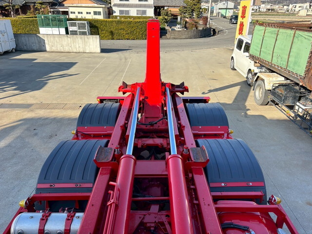 日野プロフィアコンテナ専用車大型（10t）[写真31]