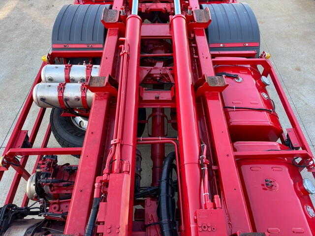 日野プロフィアコンテナ専用車大型（10t）[写真32]