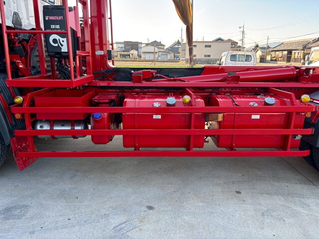 日野プロフィアコンテナ専用車大型（10t）[写真37]