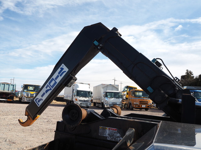 三菱ふそうファイターコンテナ専用車中型（4t）[写真07]