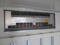 いすゞエルフ冷凍車（冷蔵車）小型（2t・3t）[写真12]