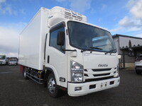 いすゞエルフ冷凍車（冷蔵車）小型（2t・3t）[写真01]