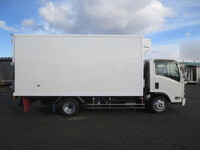 いすゞエルフ冷凍車（冷蔵車）小型（2t・3t）[写真08]