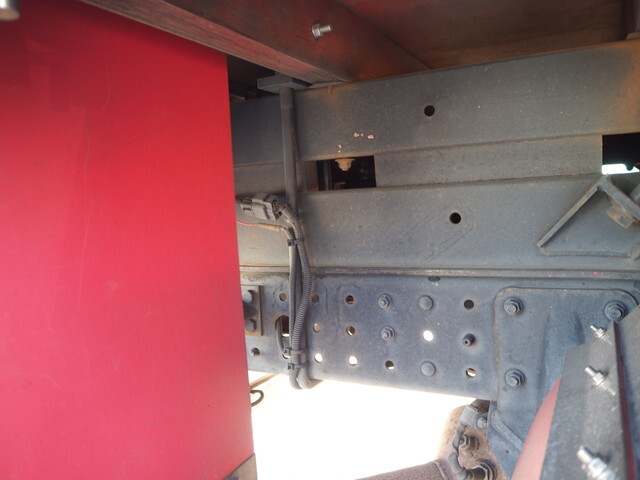 三菱ふそうキャンターアルミブロック小型（2t・3t）[写真16]