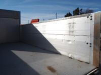 三菱ふそうキャンターアルミブロック小型（2t・3t）[写真23]