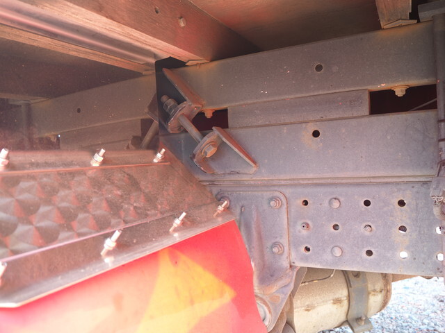 三菱ふそうキャンターアルミブロック小型（2t・3t）[写真25]