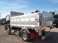 三菱ふそうキャンターアルミブロック小型（2t・3t）[写真02]