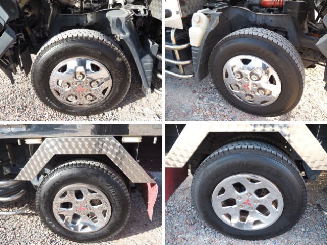 三菱ふそうキャンターアルミブロック小型（2t・3t）[写真30]