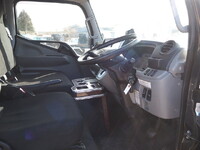 三菱ふそうキャンターアルミブロック小型（2t・3t）[写真35]